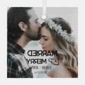 Modern Bold Getrouwd & Vrolijk Huwelijk Foto Pas g Glas Ornament (Achterkant)