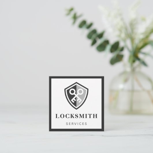 Modern Bold Locksmith Services Black & Grey Classy Vierkante Visitekaartje (Staand voorkant)