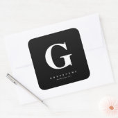 Modern Bold Monogram Initiaal Naam Zwart-wit Vierkante Sticker (Envelop)