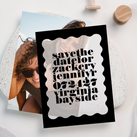 Modern Bold Scalloped Border Black Sla de datum op Vellum Uitnodigingen