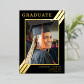 Modern Bold Stripes Afstudeerder Foto Zwart en Gou Folie Uitnodiging (Staand Voorkant)