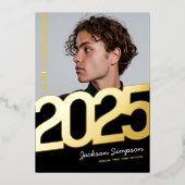 Modern Bold Typografie Foto Afstudeerder Gold Folie Uitnodiging (Voorkant)