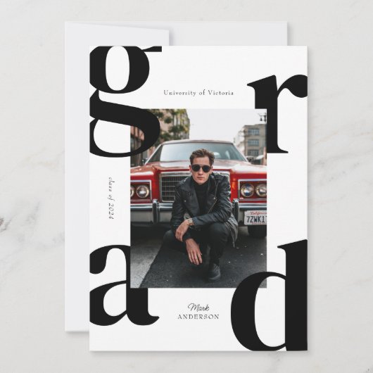 Modern & Bold Typografie Klasse van 2024 Afstudere Kaart (Voorkant)