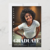 Modern Bold Typography Black and White Afstuderen Aankondiging (Voorkant)