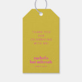 Modern Bold Typography Yellow Pink Bat Mitzvah Cadeaulabel (Voorkant)