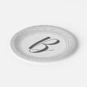 Modern Botanisch Blad Zilver Monogram Bruiloft Papieren Bordje (Gekanteld)