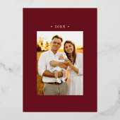 Modern Bourgondië Sunburst Vrolijk Kerstfeest 2 Fo Folie Feestdagenkaart (Achterkant)