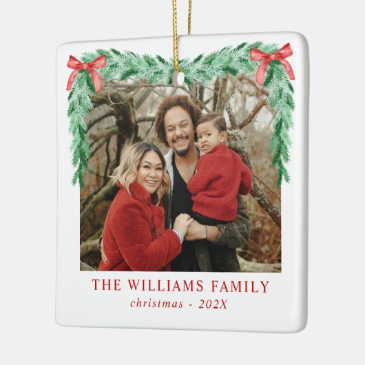 Modern Bow Vrolijk Kerstfeest Familiefoto Keramisch Ornament (Links)