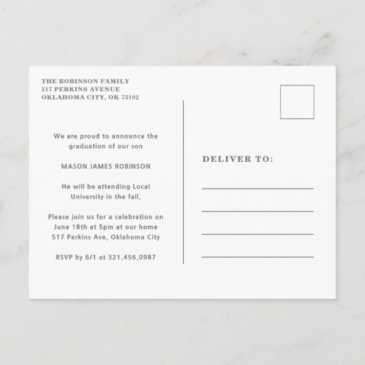 Modern Boy Afstuderen van de Bekleding van de Teks Aankondigingskaart (Achterkant)