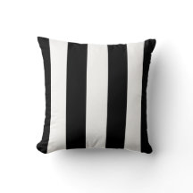 Modern breed vet zwarte en witte strepenpatroon