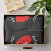 Modern Bride en Groom Red Heart Curved Text A65 Tissuepapier (Geschenk)