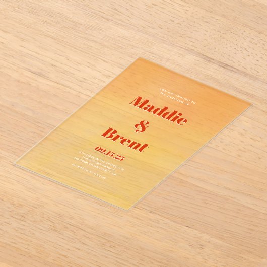 Modern Bright & Bold Gradient Oranje Bruiloft Acryl Uitnodigingen (Laagn)