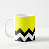 Modern Bright Geel met zwart en wit Chevron Koffiemok (Links)