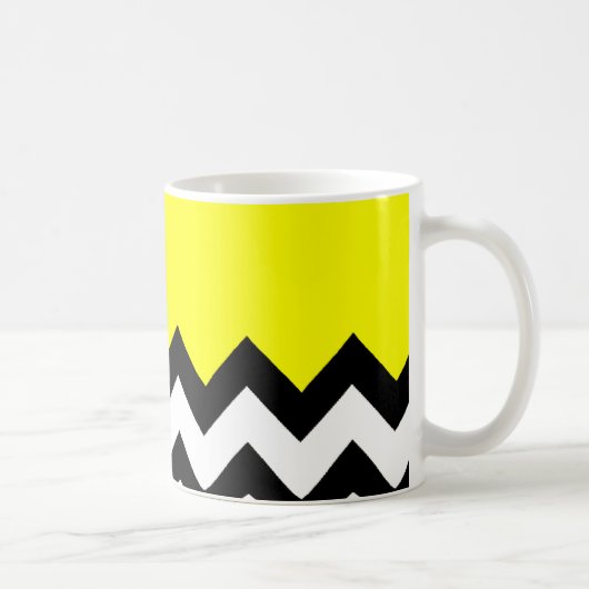 Modern Bright Geel met zwart en wit Chevron Koffiemok (Rechts)