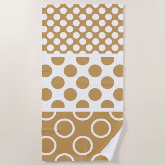 Modern Brown & White Polka Dot Layers Strandlaken (Voorkant)