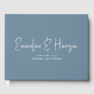 Modern bruiloft handgeschreven script Dusty Blue Gastenboek