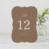 Modern bruin beige tweekleurig tafelnummer (Staand voorkant)