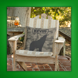 Modern Bruin Camo Zwart Wolf Silhouet Monogram | Buitenkussen