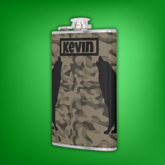 Modern Bruin Camo Zwart Wolf Silhouet Monogram | Heupfles
