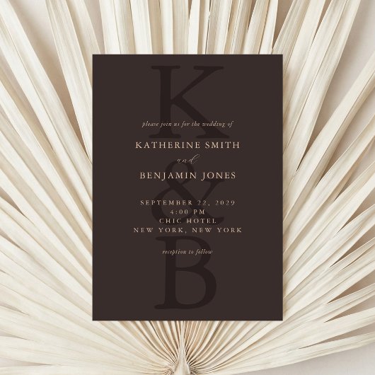 Modern Bruin Minimalistisch Monogram Bruiloft Kaart