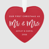 Modern Brush Script First Kerstmis Mr. Mrs Red Ornament (voorkant)