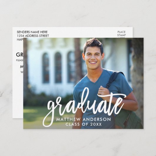 Modern Brush Script Graduation Party Uitnodiging Briefkaart (Voorkant / Achterkant)