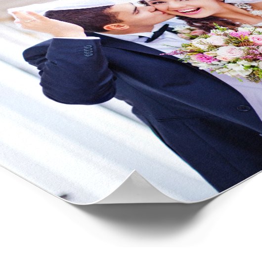 Modern Brush Script Mijnheer en Mevrouw Huwelijksf Poster (Hoek)