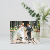 Modern Brush Script Trouwen Net Getrouwd Foto Briefkaart (Staand voorkant)
