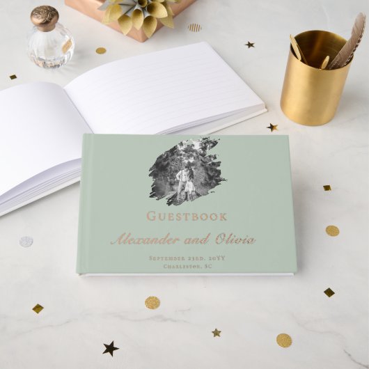 Modern Brushstroke Photo Wedding | Sage Green Gastenboek (Voorkant open)