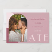 Modern Burgundy Arch Photo Wedding Save The Date (Voorkant)