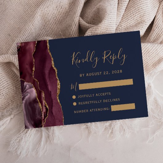 Modern Burgundy Gold Agate Navy Blue Wedding RSVP Kaartje