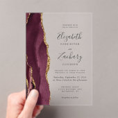 Modern Burgundy Gold Agate Wedding Acryl Uitnodigingen (Insitu (Draagbaar))