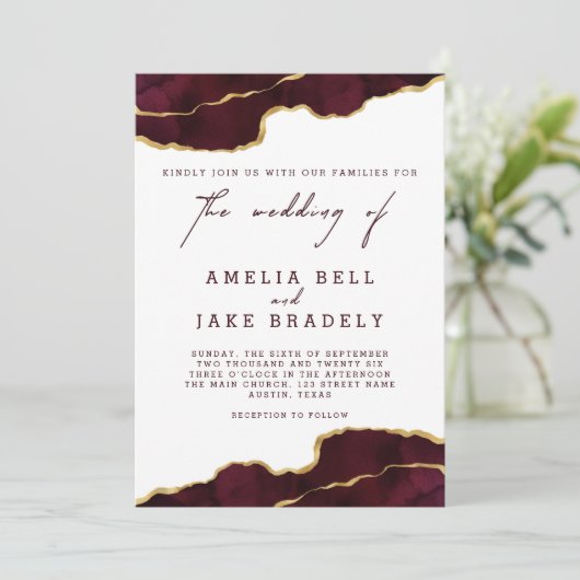 Modern Burgundy Gold Agate Wedding Kaart (Staand voorkant)