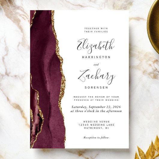 Modern Burgundy Gold Agate Wedding Kaart