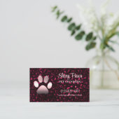 Modern Burgundy Leopard Print Dog Paw Pet Grooming Visitekaartje (Staand voorkant)