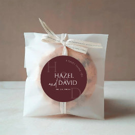 Modern Burgundy Monogram Minimalist Wedding Ronde Sticker