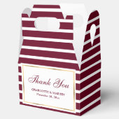 Modern Burgundy Red Weddenschap Bedankdoosjes (Geopend)