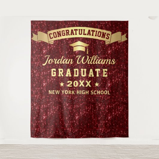 Modern Burgundy Sparkle Afstuderen Foto achtergron Wandkleed (Voorkant)