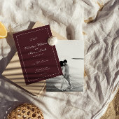 Modern Burgundy Wedding Invitation Kaart