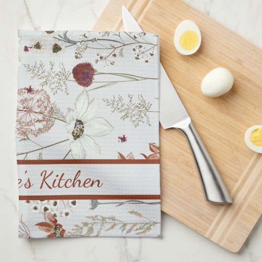 Modern Burgundy Wildflowers | Elegant Boho Floral Theedoek (Quarter Fold)