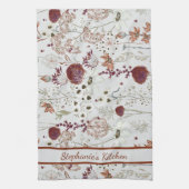 Modern Burgundy Wildflowers | Elegant Boho Floral Theedoek (Verticaal)