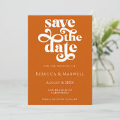 Modern Burnt Oranje Retro Typography Wedding Save The Date (Staand voorkant)