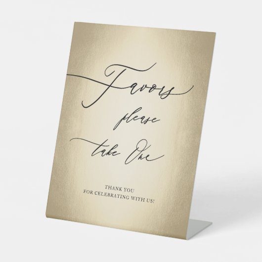 Modern Calligrafiescript Gold Favors Wedding Reclamebord Met Voetstuk (Voorkant)