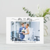 Modern Calligraphy Heart Mr. en Mrs Wedding Bedankkaart (Staand voorkant)