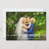 Modern Calligraphy Heart We Got Married Wedding Aankondiging (Voorkant)