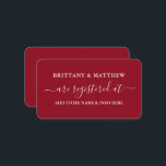 Modern Calligraphy Wedding Registry Red Informatiekaartje<br><div class="desc">De moderne Kaart van het Invoegsel van de Registratie van het Berichten van het Manuscript van de Rendy van de Rendy. Rood</div>