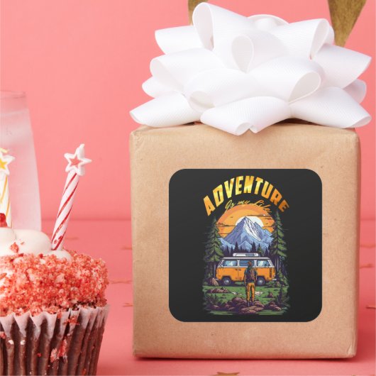 Modern camping avontuur vierkante sticker (Feest)