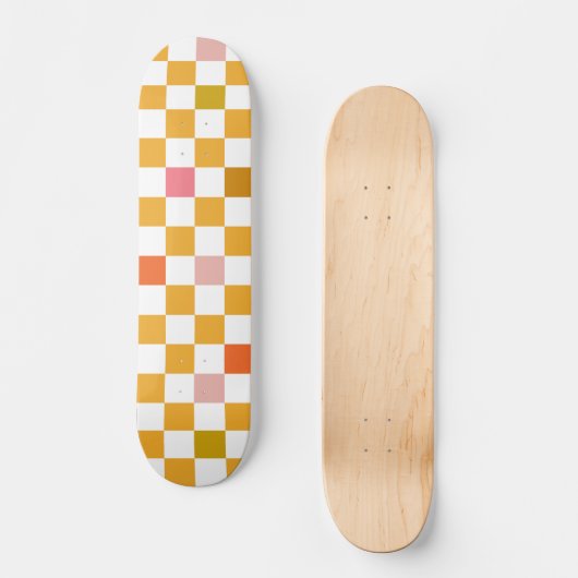 Modern Checkerboard Pattern Oker Geruit Persoonlijk Skateboard (Voorkant)