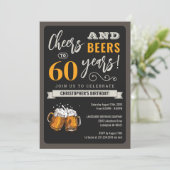 Modern Cheers and Beers 60th Birthday Invitation Kaart (Staand voorkant)