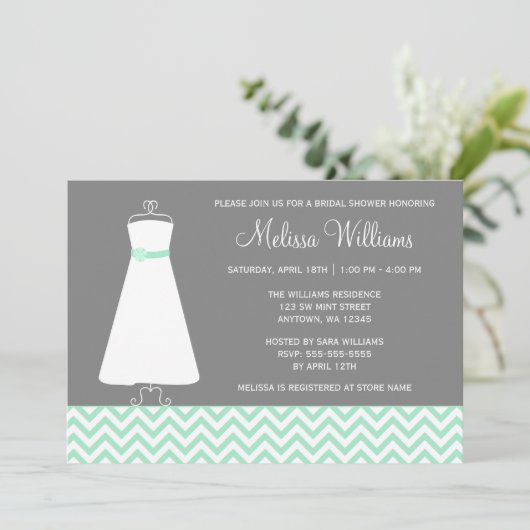 Modern Chevron Gown Mint Gray Vrijgezellenfeest Kaart (Staand voorkant)